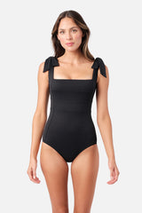 UNE PIECE-Classic Square Neck BLACK TEXTURE