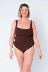 UNE PIECE-Crinkle Cut Square Neck One Piece CHOCOLATE