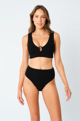 UNE PIECE-Crinkle Cut V-Neck Bikini Bralette with Ring BLACK