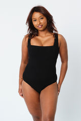 UNE PIECE-Crinkle Cut Square Neck One Piece BLACK