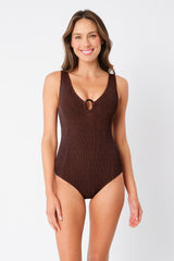 UNE PIECE-Crinkle Cut V-Neck One Piece with Ring CHOCOLATE