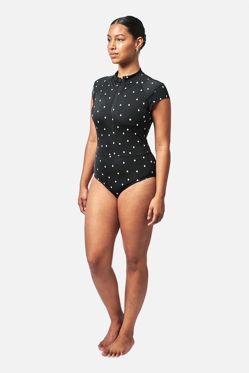 UNE PIECE-Original Sexie Rashie Cap Sleeve POLKA NOIR